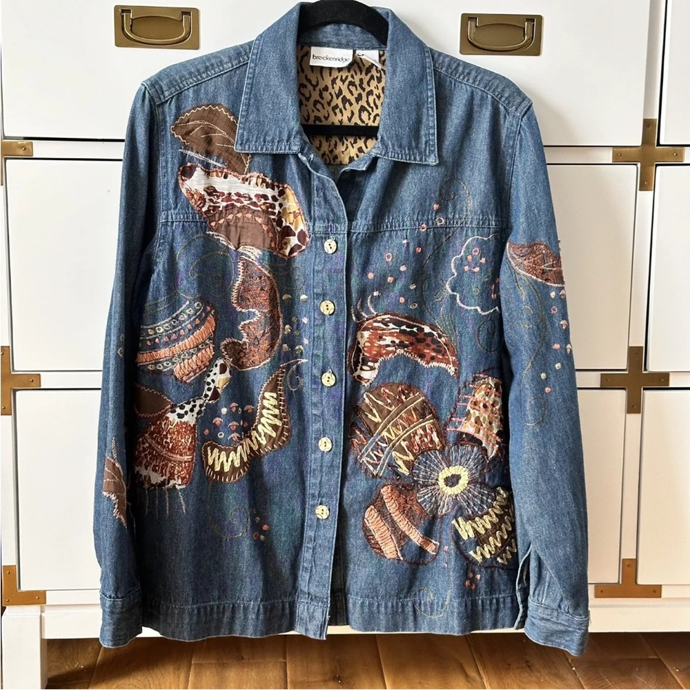 Breckenridge blue Jean jacket artsy tan busy embroidery patchwork women small P